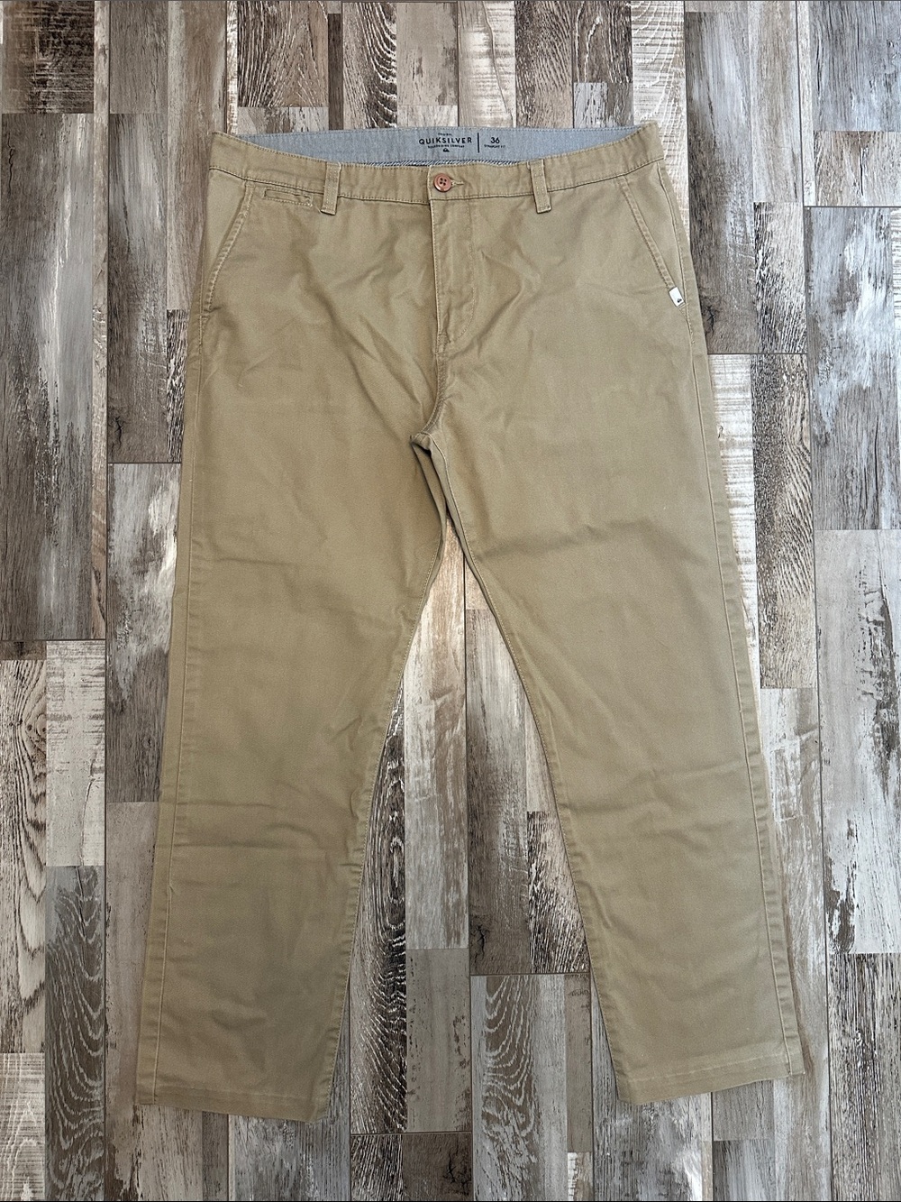 Quiksilver Men’s Tan Straight Chino Pants